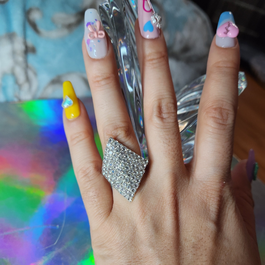 Udjustable Ring